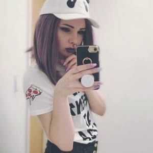 Meet your Posher, Lexi